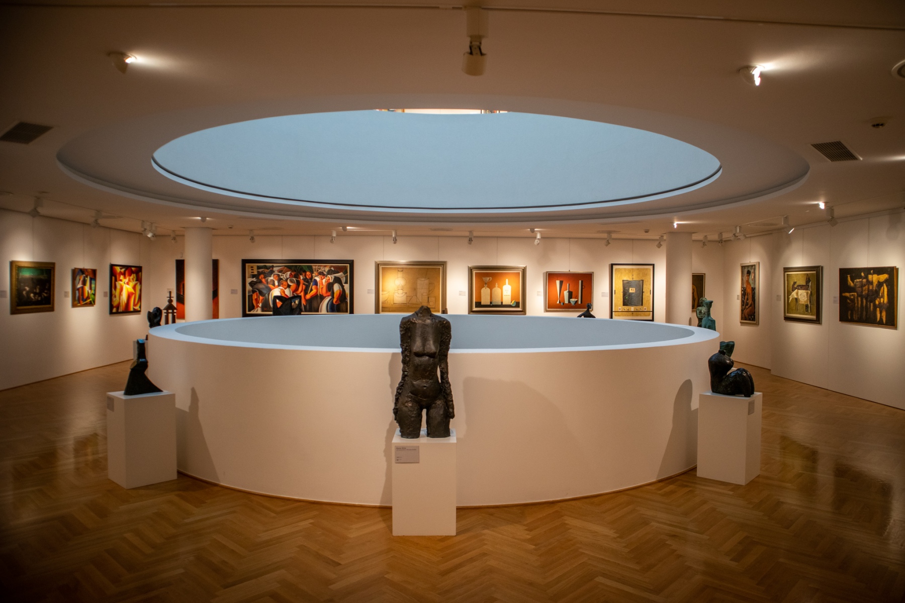 Diela v expozícii Skupina Mikuláša Galandu	, 2021, Galéria Nedbalka, Bratislava (foto: KUNSTARTUM)