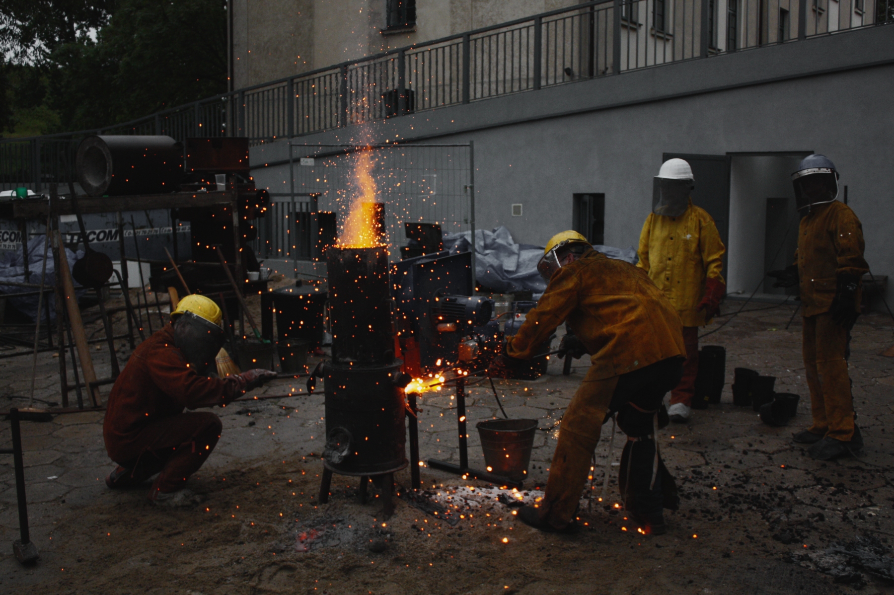 Iron Casting Workshop, 2019, Akademia Sztuk Pieknych, Gdansk, Poľsko (foto: archív Jakub Cmarko)