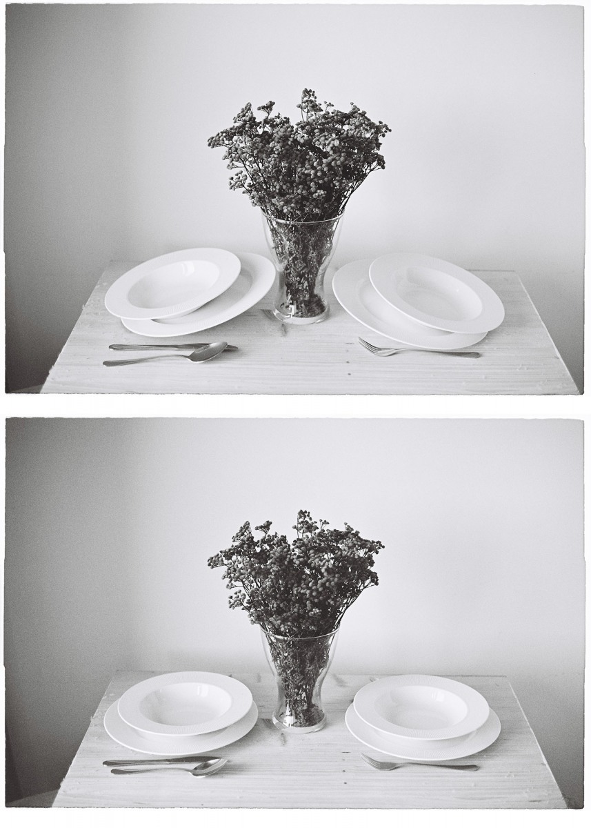 Situácie, analógová fotografia na papieri, 2x 19x29 cm (foto: archív Lucia Veselá)