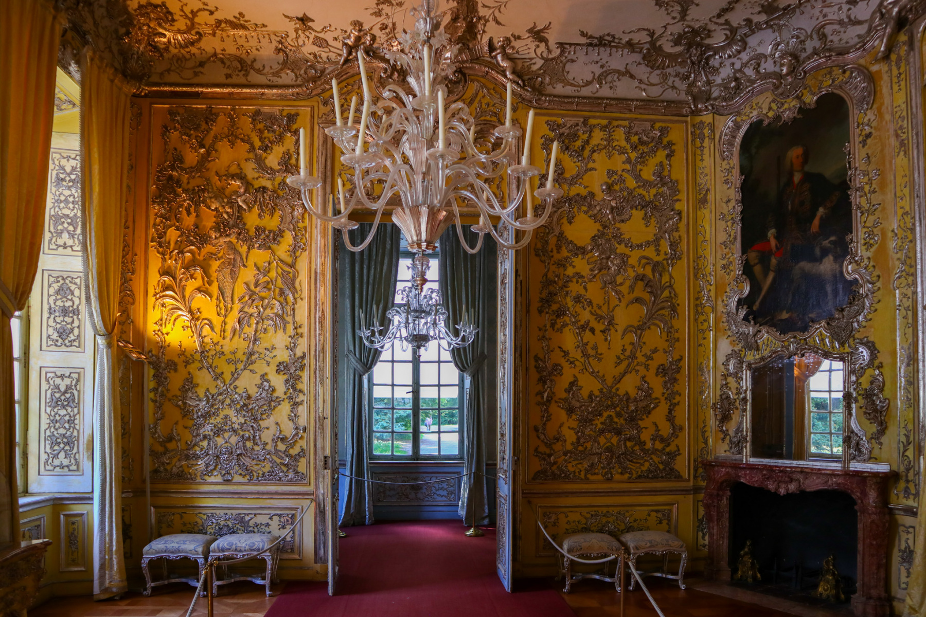 Oddychová miestnosť, Amalienburg v zámockom komplexe Nymphenburg, Mníchov. (foto: KUNSTARTUM)