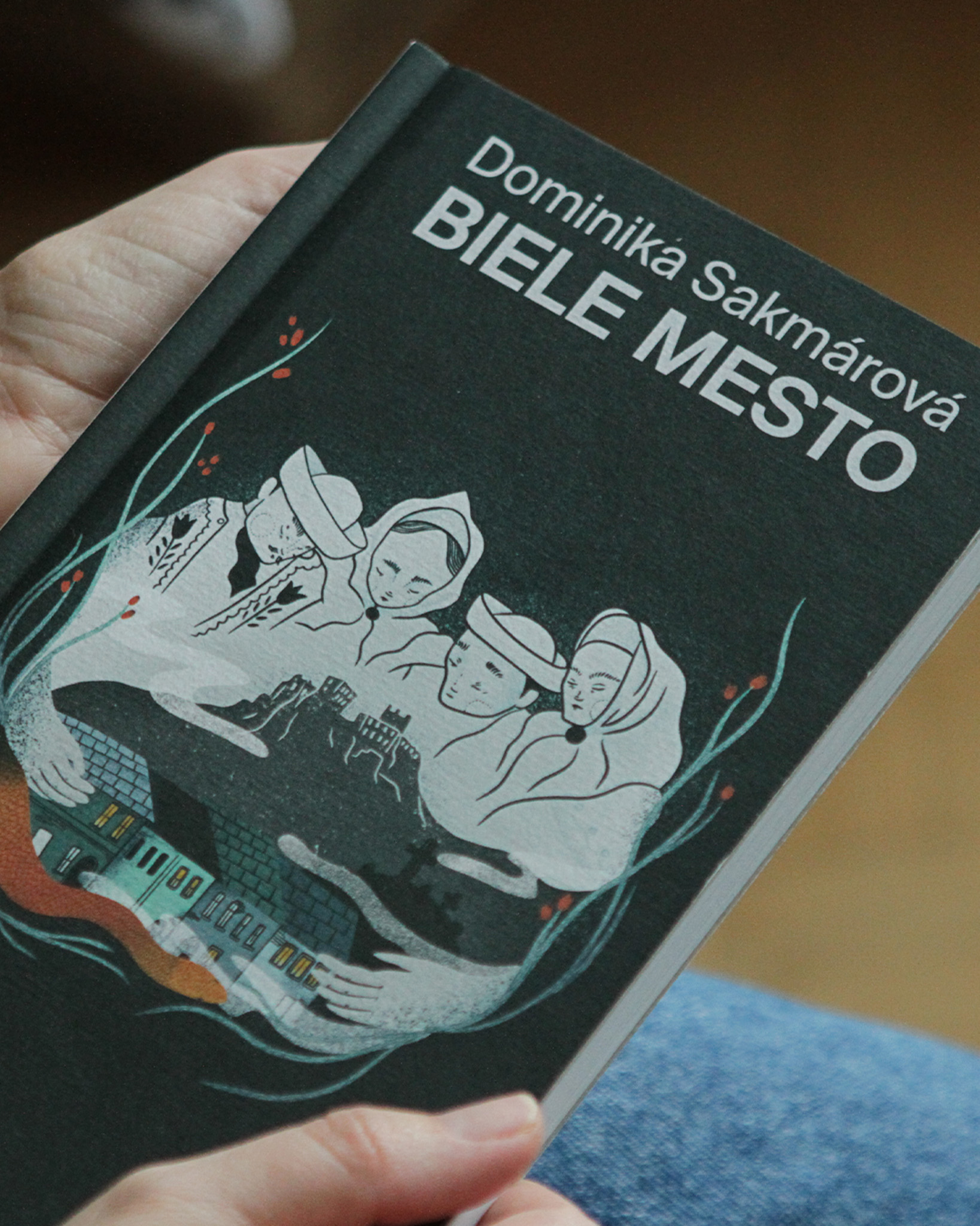 Dominika Sakmárová: Biele mesto